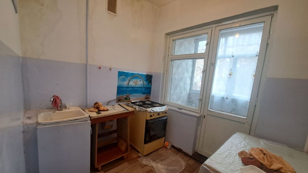 Чирчик шахар
3-микрораён солнышко бозори ёнида 
#2-хона 2-этаж 
Ква