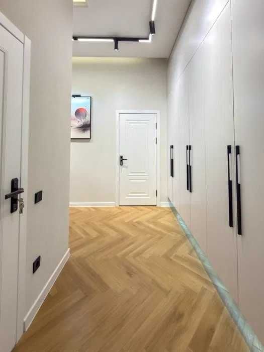 HAQIQIY‼️‼️‼️ Sayram Tower ЕВРО ЛЮКС 4/9/10 93м2 |Буз Базар/М,Горький