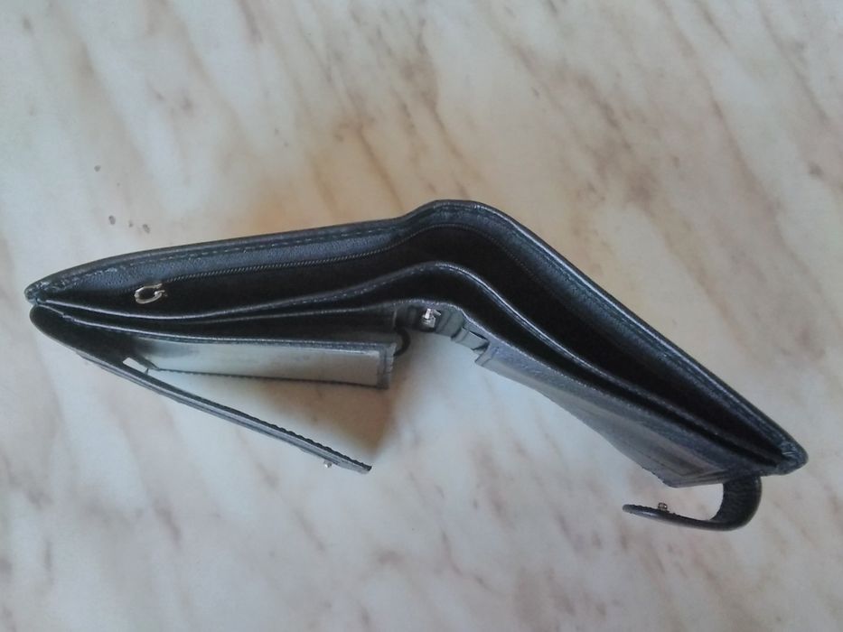 Продавам портфейл на  Манчестър Юнайтед - 38лв