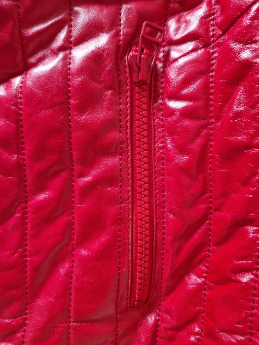 Продам кожаную куртку