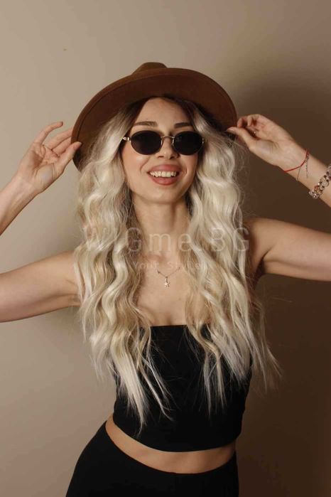 Дълга руса лейс фронт перука на вълни Елиз