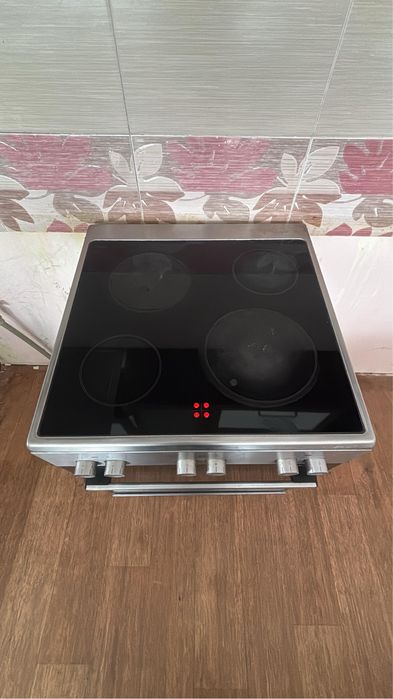 Продам плиту Bosch