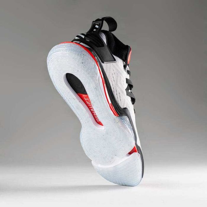 Кроссовки баскетбольные мужские Se900 Tarmak, размер EU42 (26,5 см)