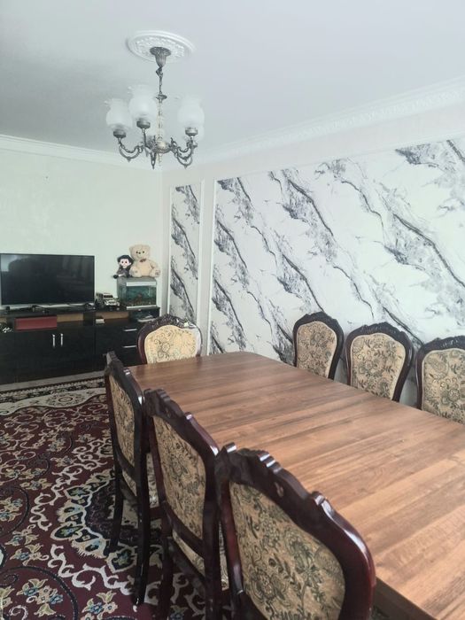 Продам стол со стульями