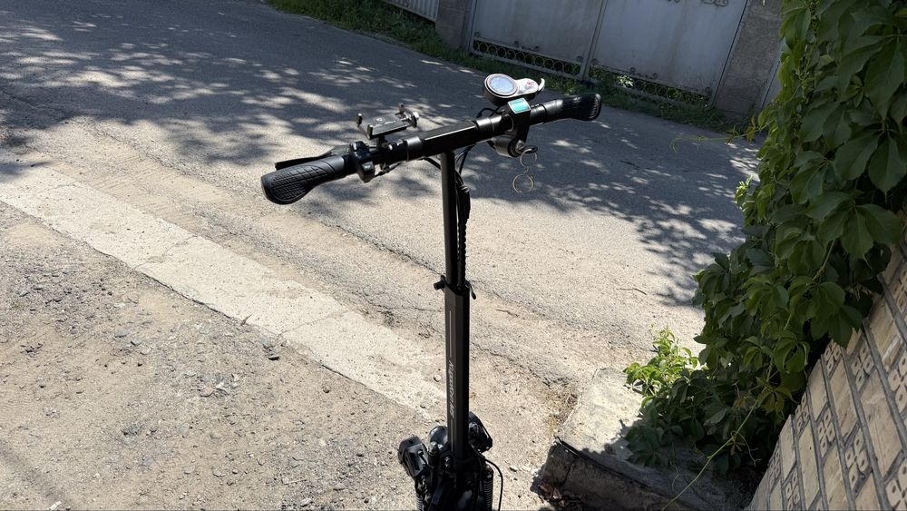 Самокат Kugoo Kirin M5