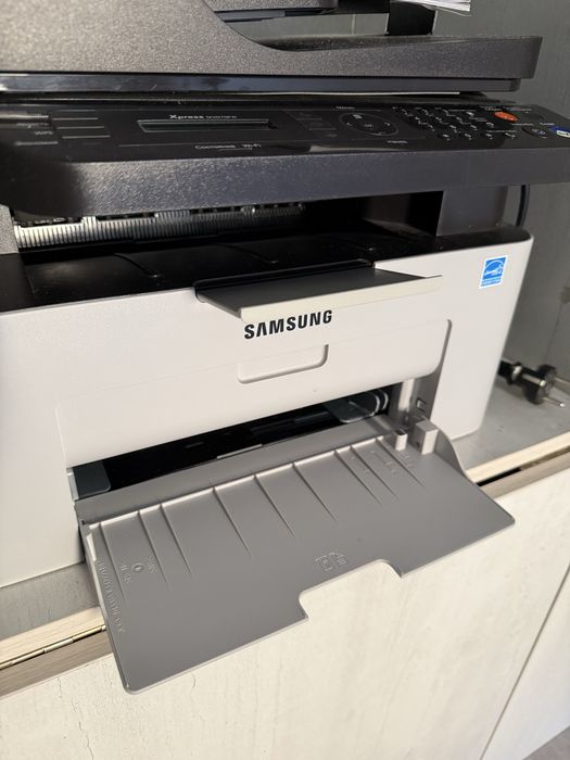 Принтер Samsung Xpress M2070FW