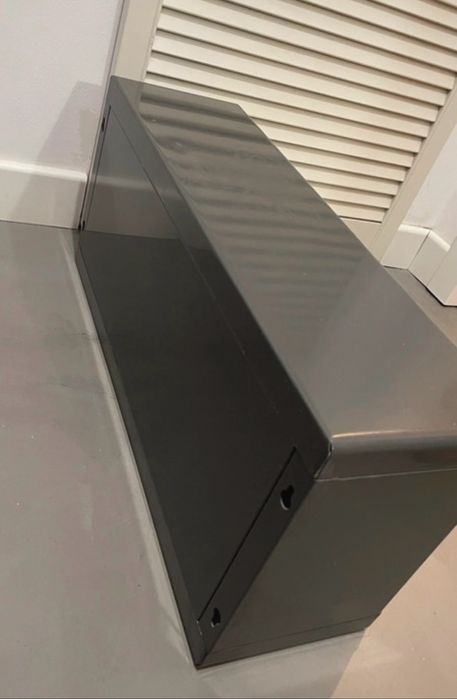 Cabinet sticla Ikea
