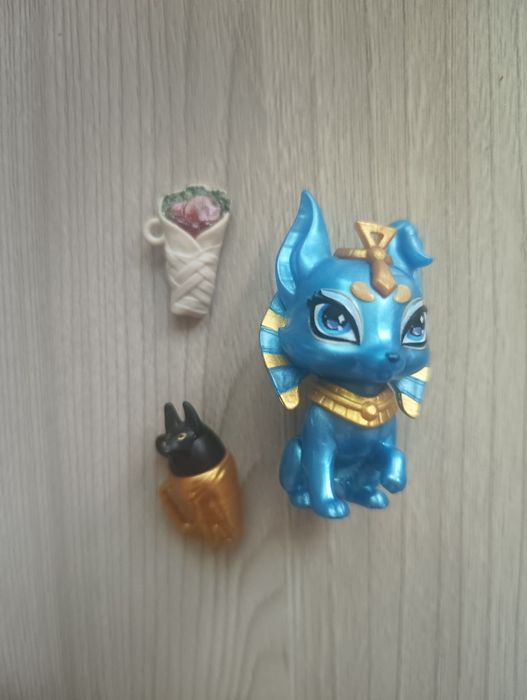 Продаю кукол monster high