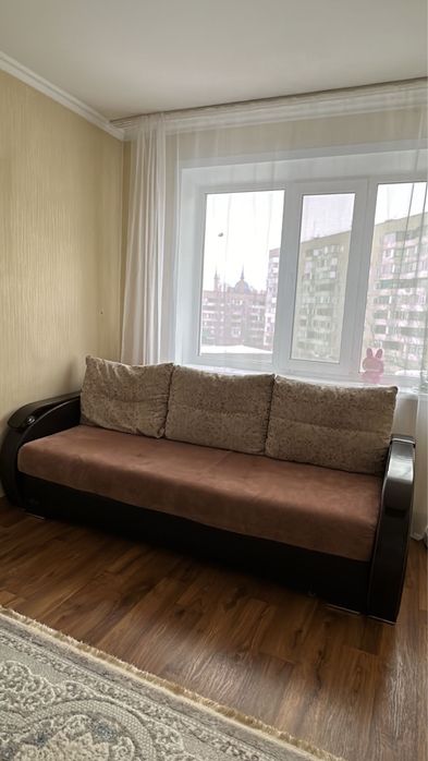 Диван с креслом для зала. Есть торг. Самовывоз