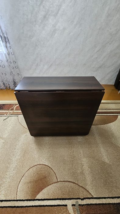 Продам стол в хорошем состоянии