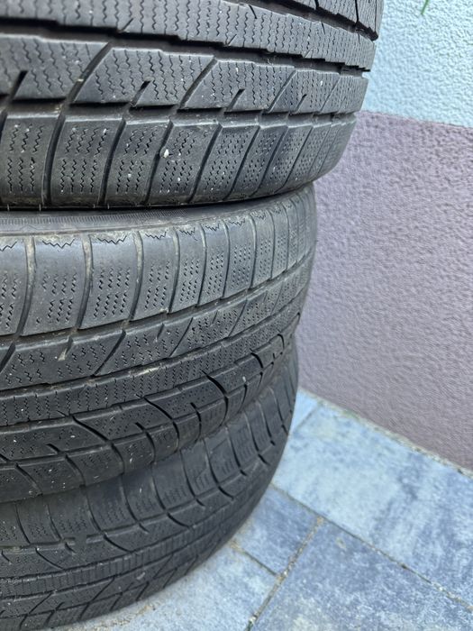 SET Anvelope Iarna 195/55 R16