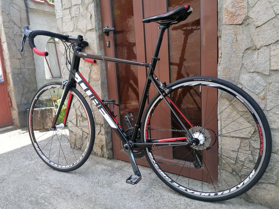 Шосеен CUBE Attain XL, Shimano Tiagra 2*10