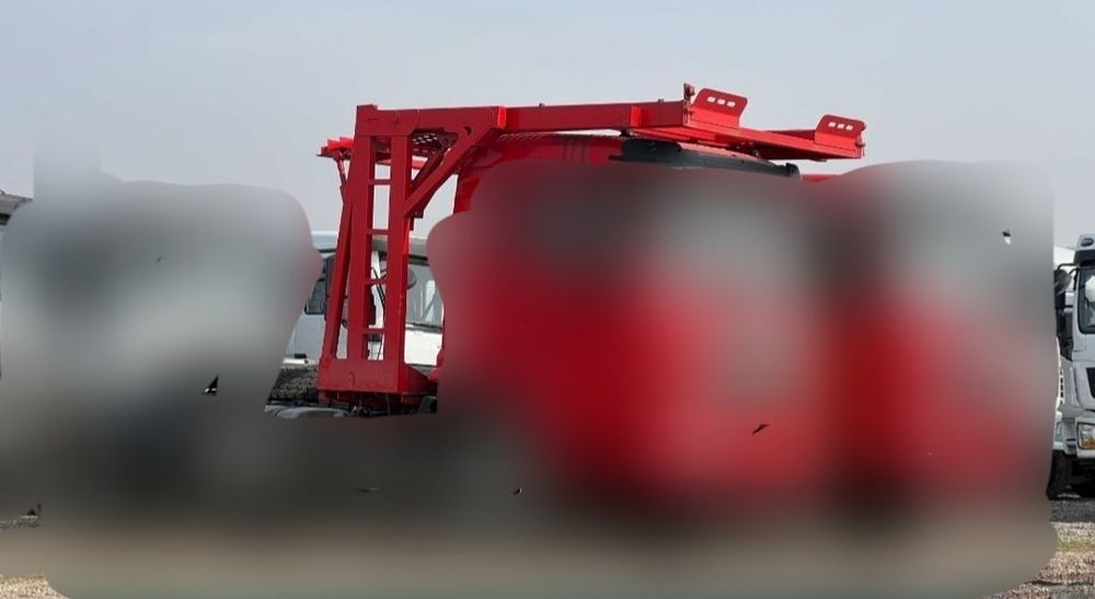 Avtovoz plashatkasi bor