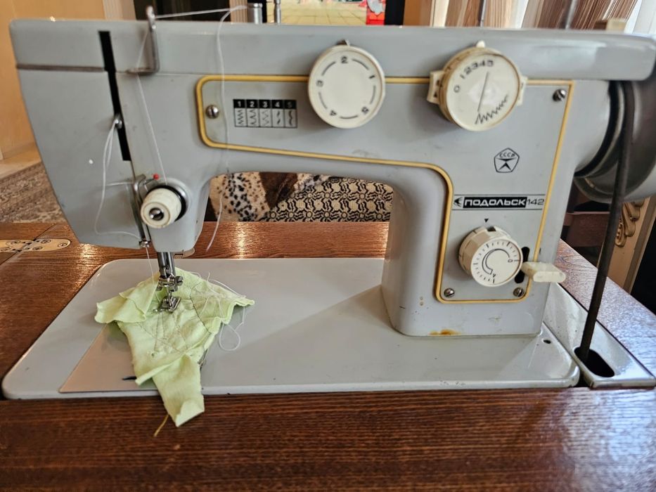 Швейная машинка "Подольск"