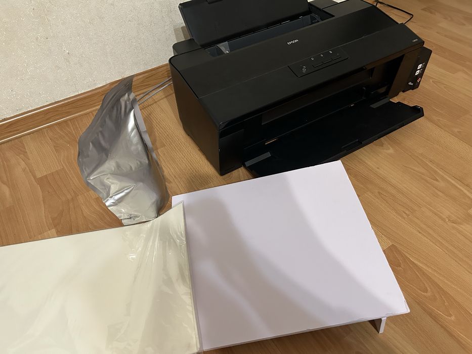 Epson L1800 принтері сатылады.