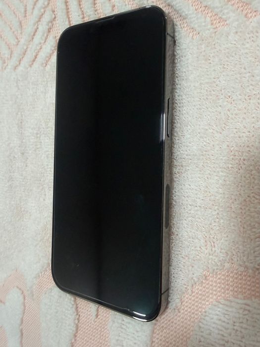 iPhone 13 про 128 Гб перфектен