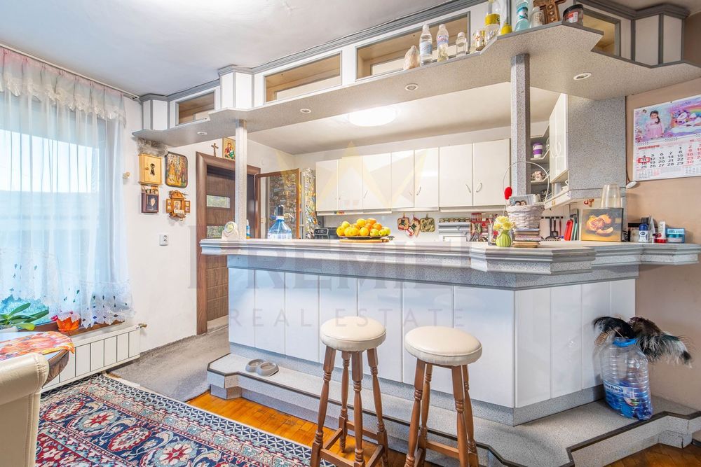 Продава се Къща в Варна, Аспарухово - 310 кв.м за 1517 €/кв.м - Снимка #2