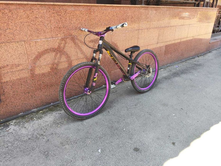 Эрек м8 срочно нужны деньги