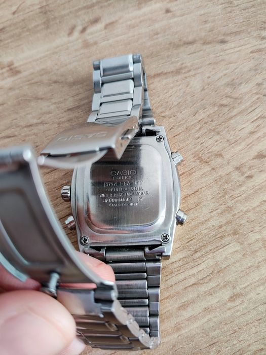 Лот от часовници Seiko Kenneth Cole Casio Guess Swatch Sekonda