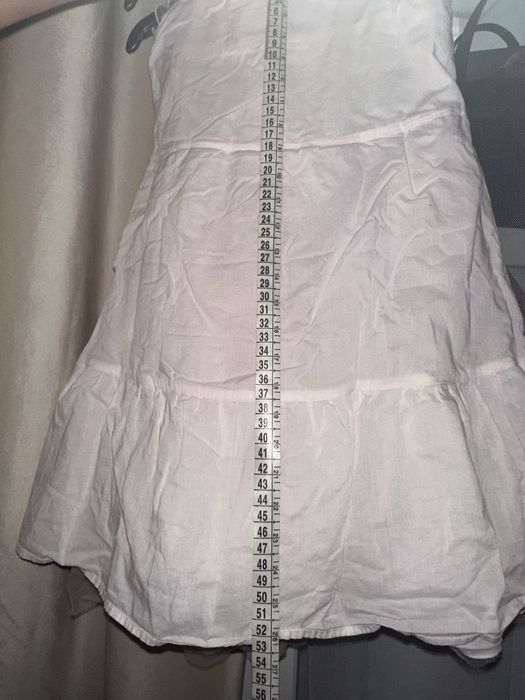 Продам платье на девочку 4-6 лет