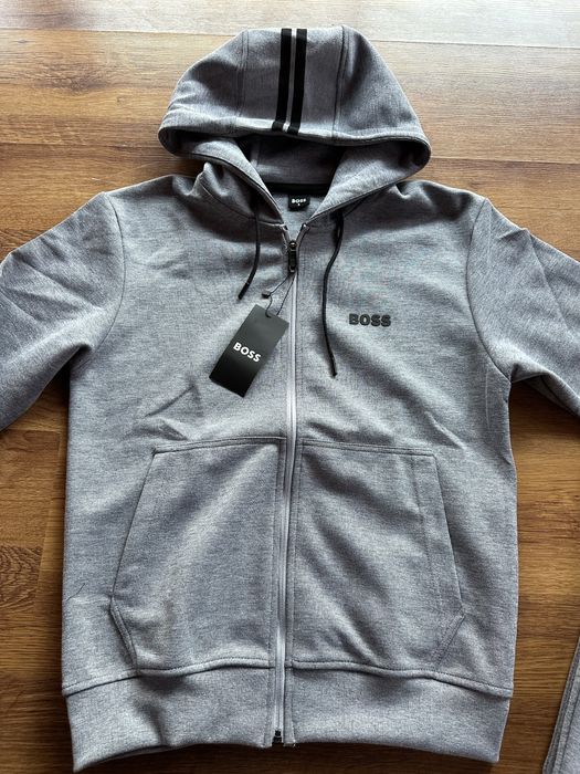 Мъжки,памучен,сив екип Hugo BOSS с гумирано лого