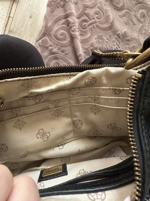 Дамска Чанта GUESS