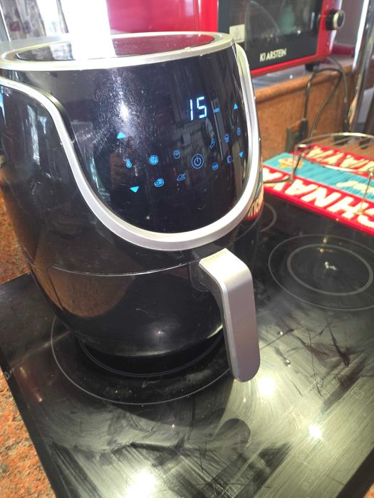 Еър Фрайър  Home Essentiales 1500w 6,5l