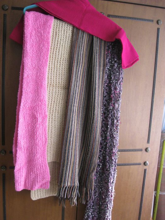 Шапки  ,шарфы. береты