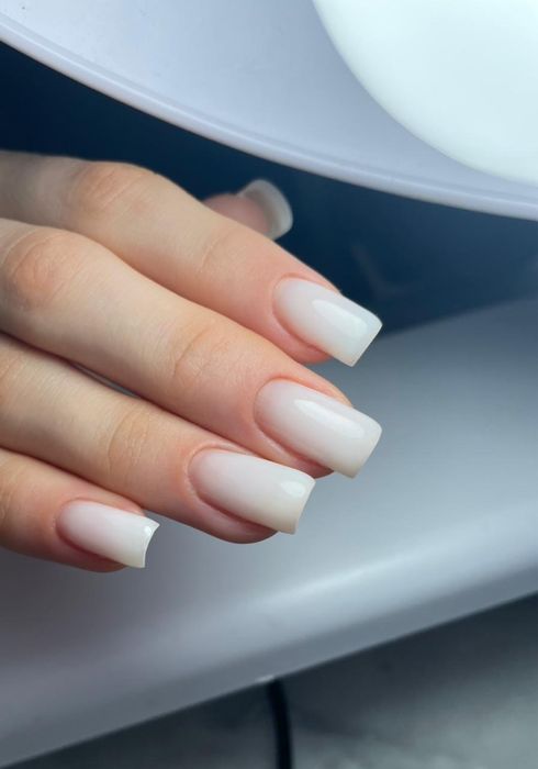 Маникюр, наращивание ногтей