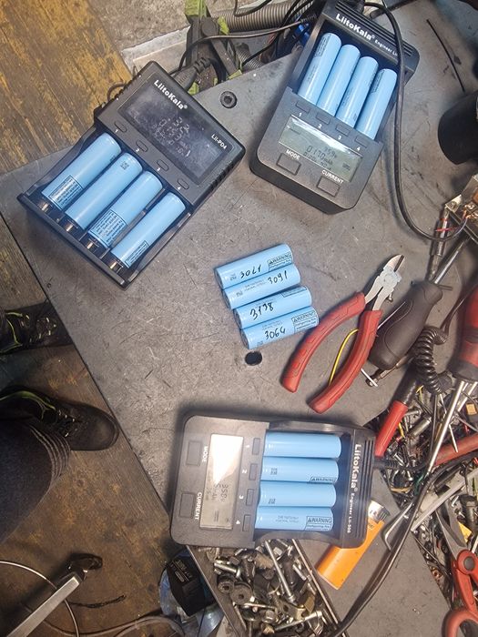 Celule li ion lg inr18650mh1