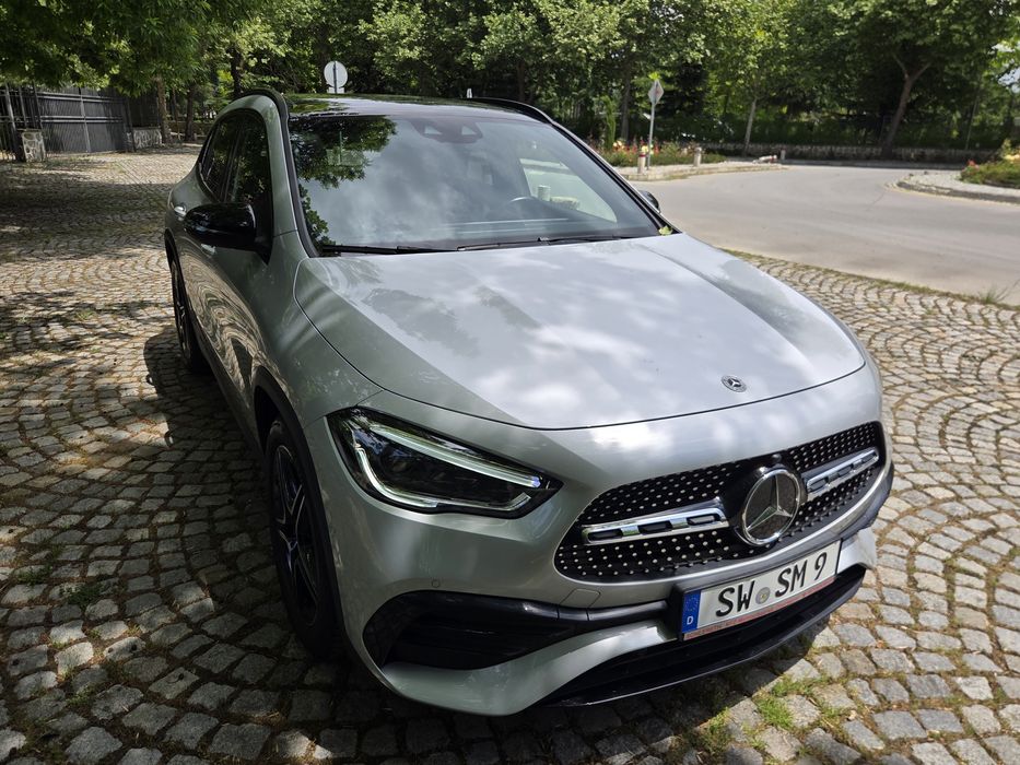 Продавам мерцедес GLA200