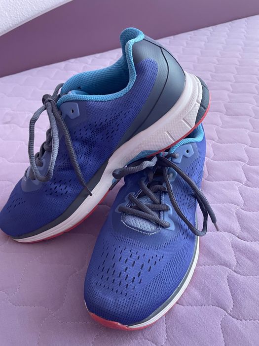 Маратонки Karrimor