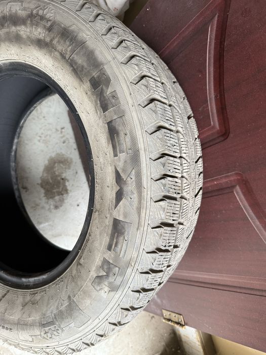 Авто шины на Прадо, Хайлюкс