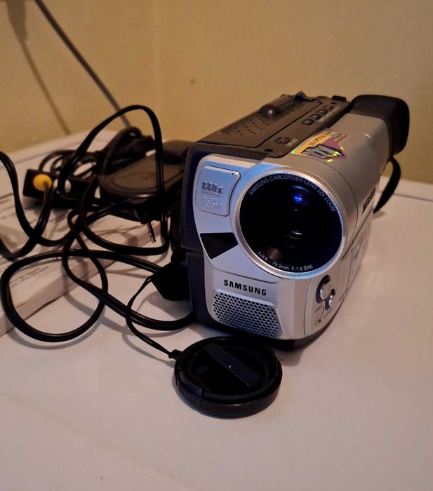 Cameră video digitala Samsung