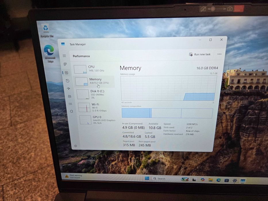 Hope Amnet P10/Laptop Lenovo V15 G4 i3 1315U 16GB RAM SSD512