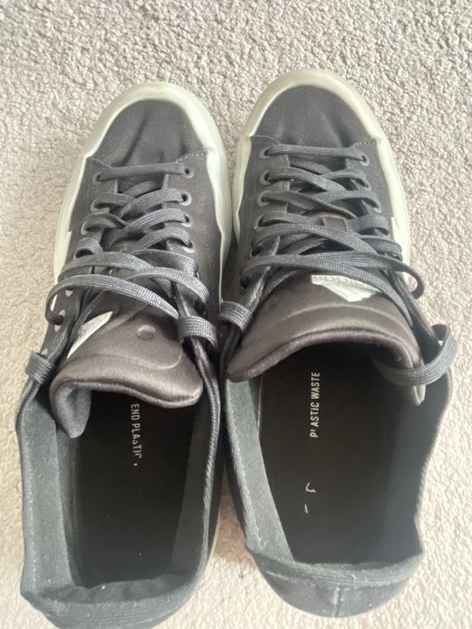 Adidasi adidas marimea 43