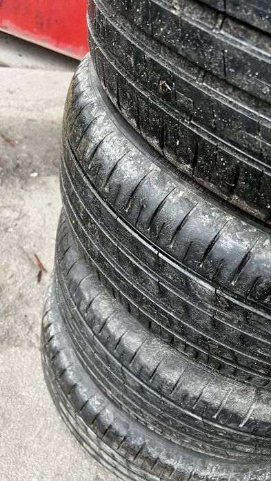 cauciucuri vara  205 55 r17 goodyear efficiency grip, folosite 3000 km