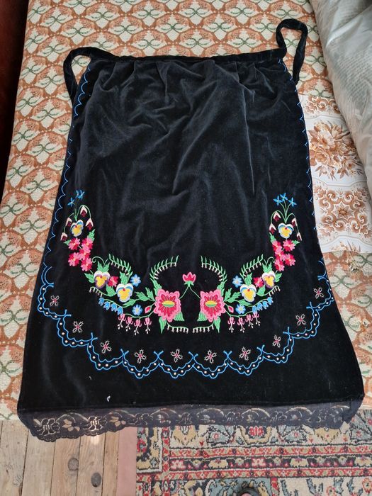 Автентична, народна носия