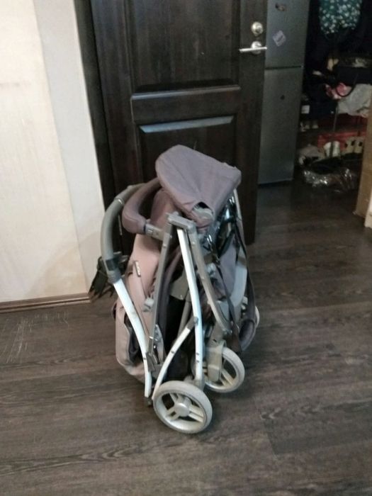 Коляска Happy Baby Eleganza V2