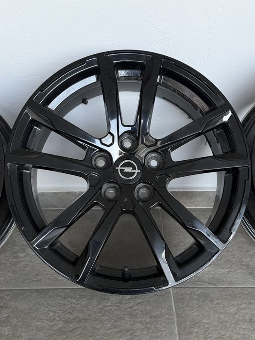 17" Джанти Opel Insignia Astra Zafira 5×115 7J ET35