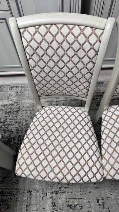 Продается стульчики Малайзийские