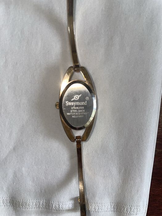 Часы женские браслет