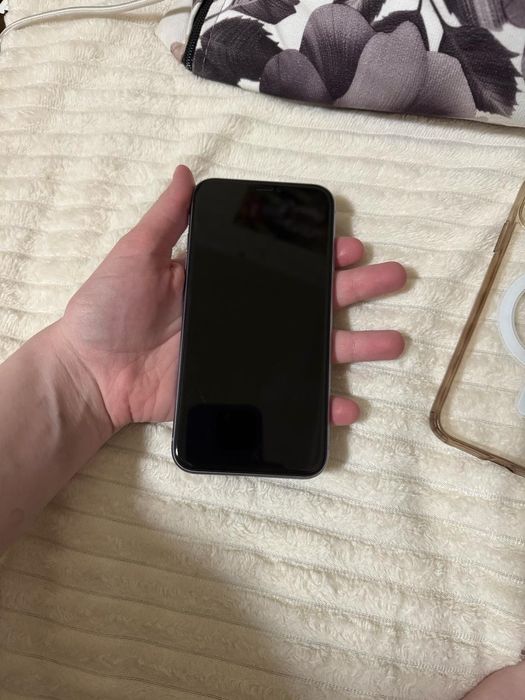 Продам iphone 11
IOS : 26.3.1
гб: 128