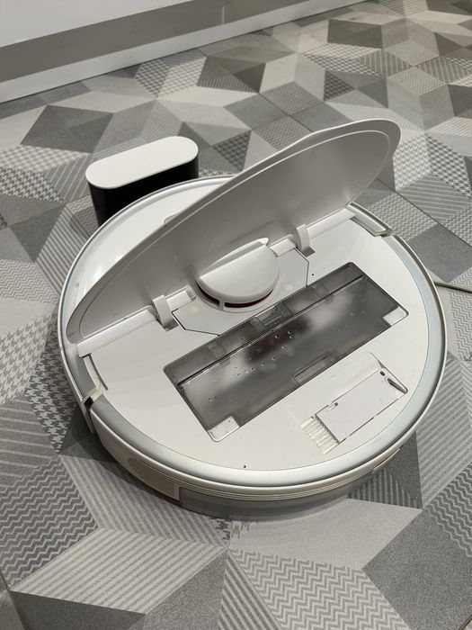Roborock S5 Max, робот-прахосмукачка