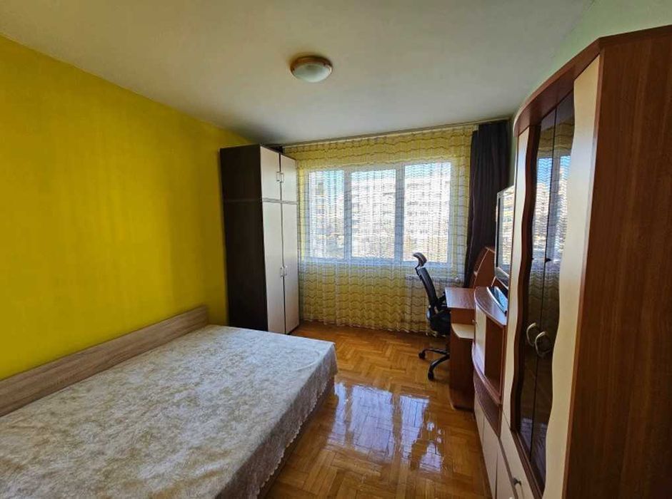 Дава се под наем Тристаен апартамент в София, Разсадника - 84 кв.м за 561 € - Снимка #2