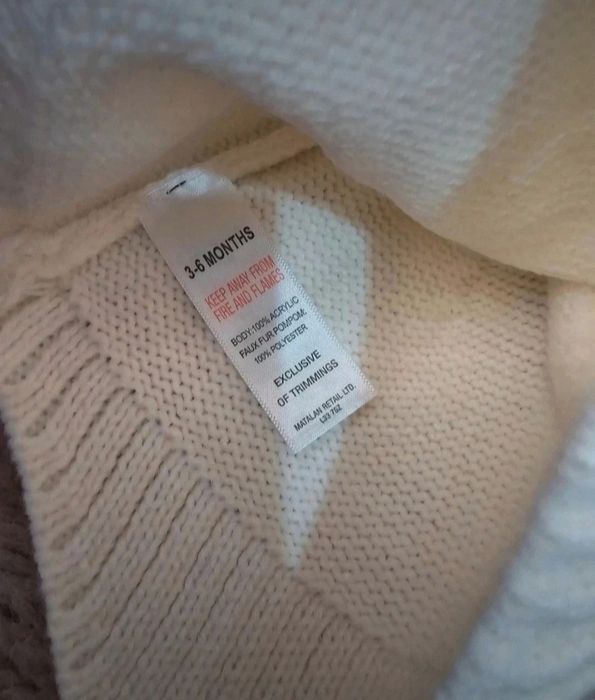 Caciulite grosute bebe