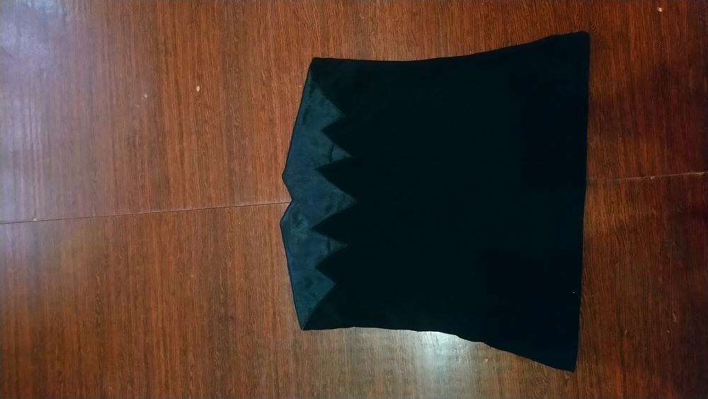 Продам топики, кофточки, борцовки.