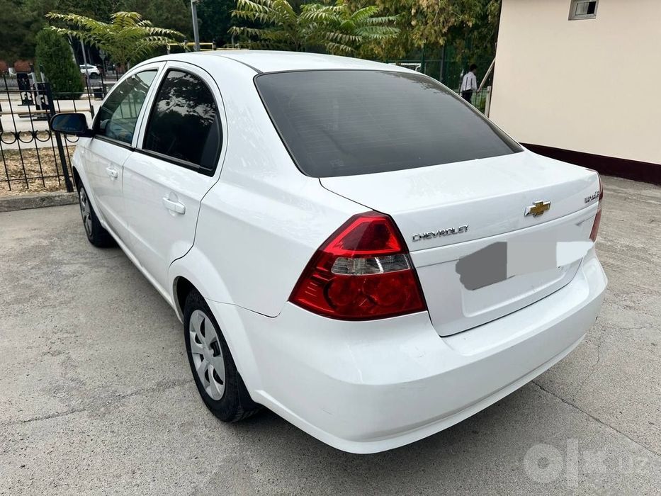 Nexia 3 yili 2018 holati yahwi srocna sotiladi