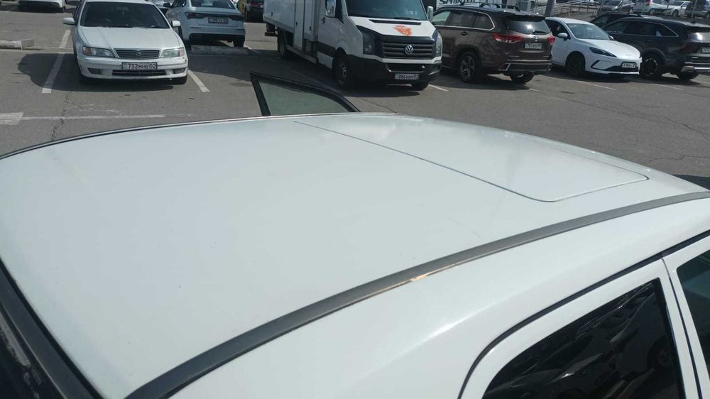 Mercedes Benz E200 Мерседес Е200