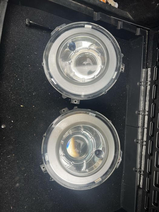 mercedes G 436, 2 броя оригинални Hella фар